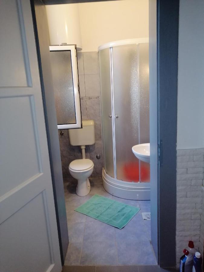 Apartman Antonija Pula Bagian luar foto